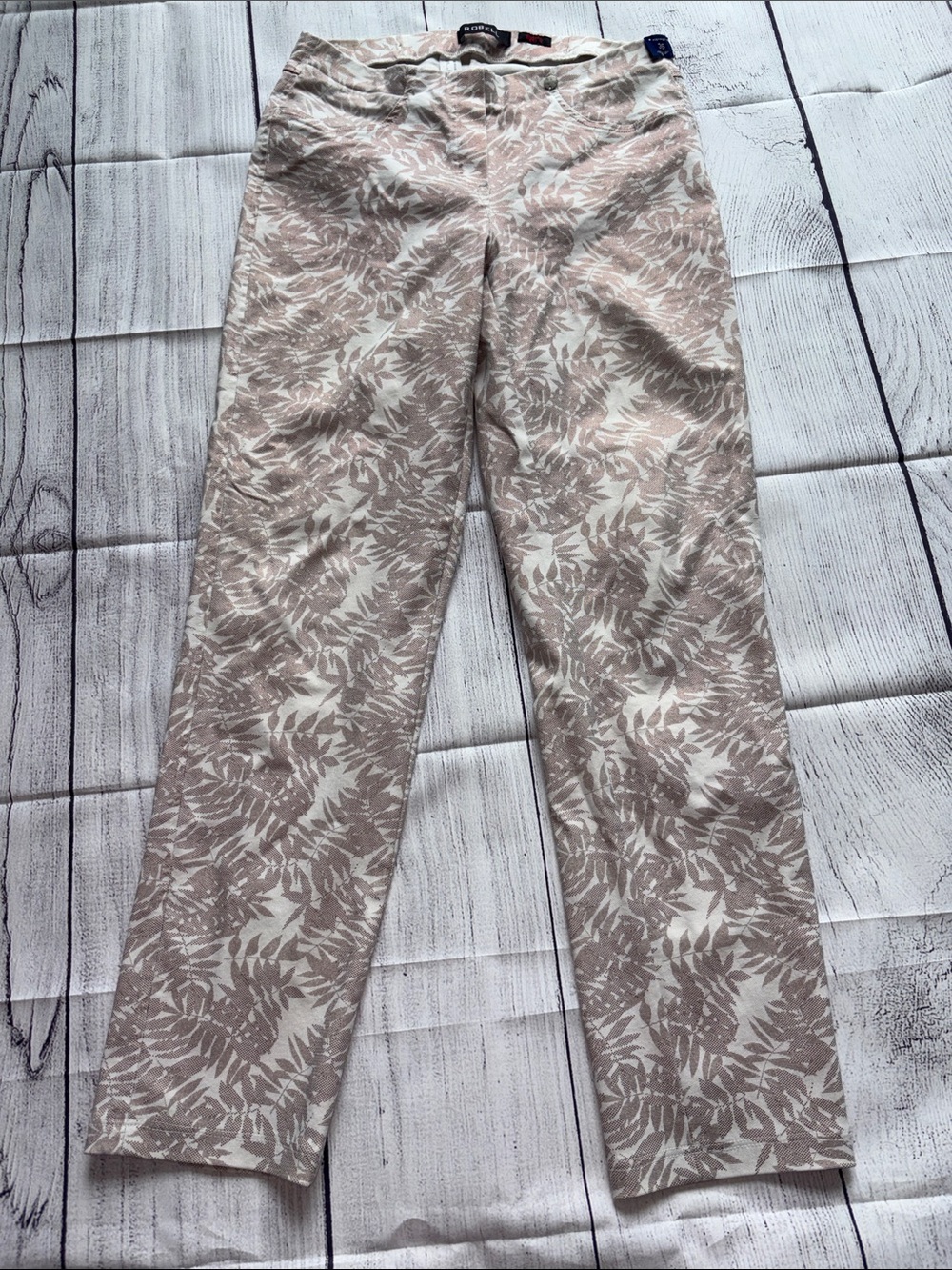 Robell Metallic Rose Gold and Cream leaf Print BELLA  Pant Size 36 US 6